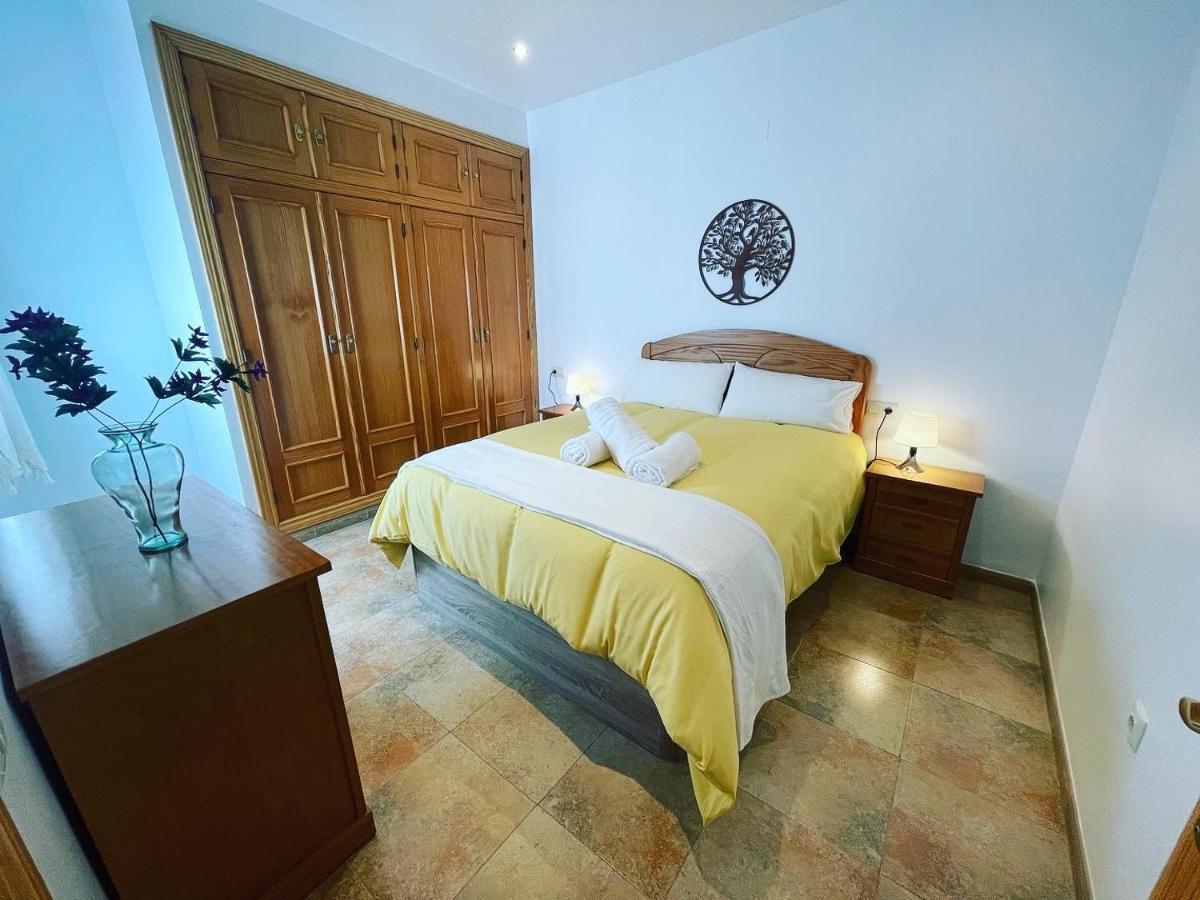Apartamentos Colon Pondos Linares (Jaen) Exterior foto